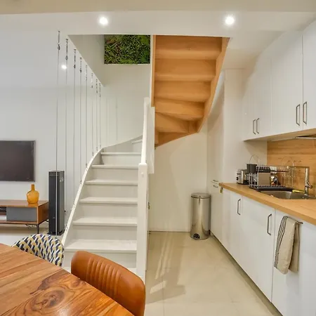 La Fleurie - Sur O. アパート